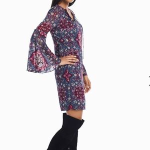 LONG BELL SLEEVE MEDALLION PRINTED SHIFT DRESS